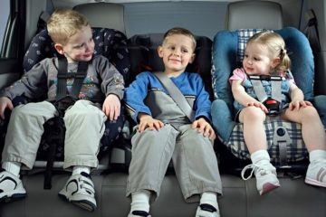 How to choose a child car seat