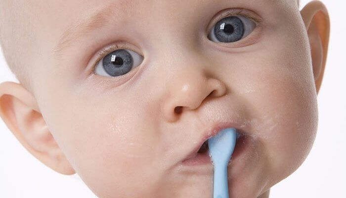 как чистить зубы ребенку