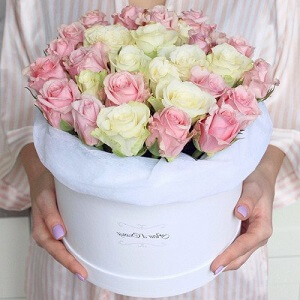 white roses as a gift