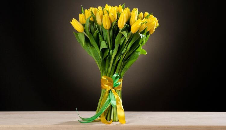 Bouquets of tulips for a gift